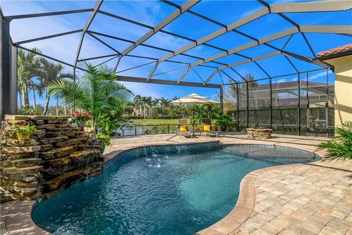 9413  Napoli  LN, Naples, FL 34113