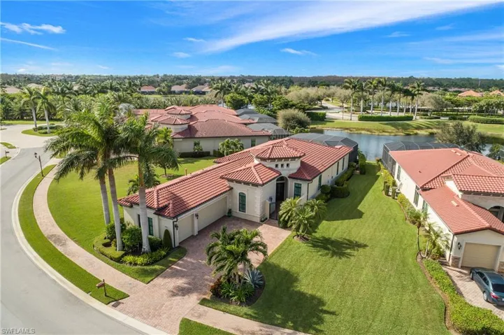 9413  Napoli  LN, Naples, FL 34113