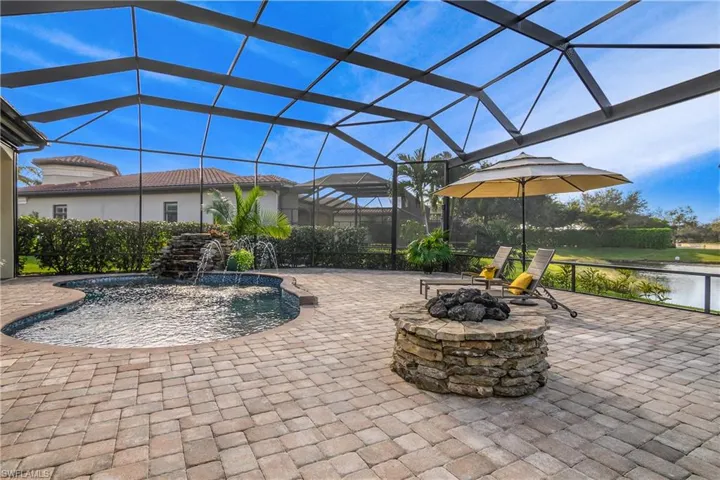 9413  Napoli  LN, Naples, FL 34113