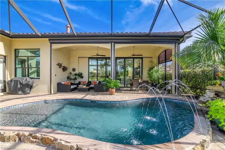 9413  Napoli  LN, Naples, FL 34113