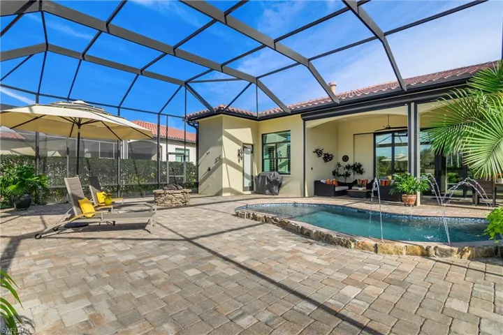 9413  Napoli  LN, Naples, FL 34113