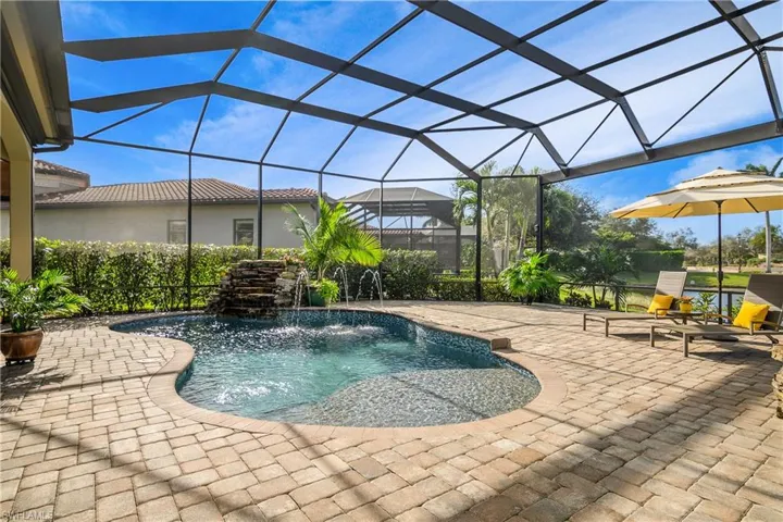 9413  Napoli  LN, Naples, FL 34113