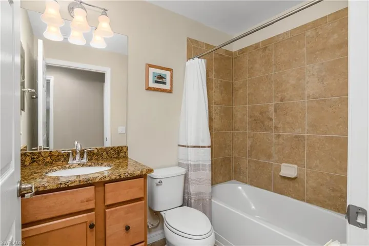Guest bathroom.