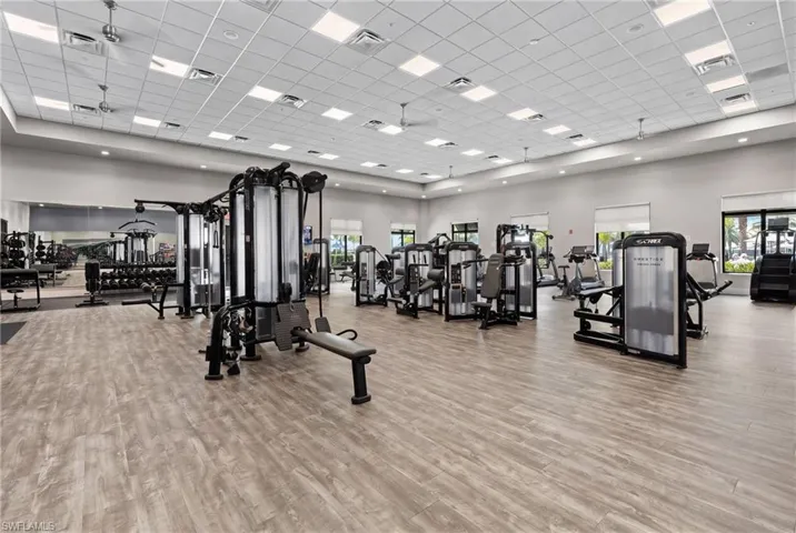Full Fitness Center & Movement Studio