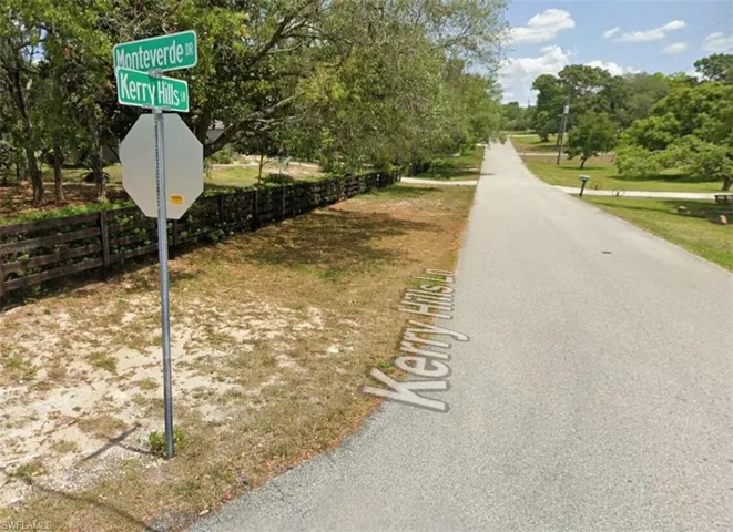 2189 Kerry Hills Ln, Spring Hill, Florida 34610