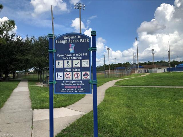 Lehigh Acres Community Park - Dogs ARE Allowed