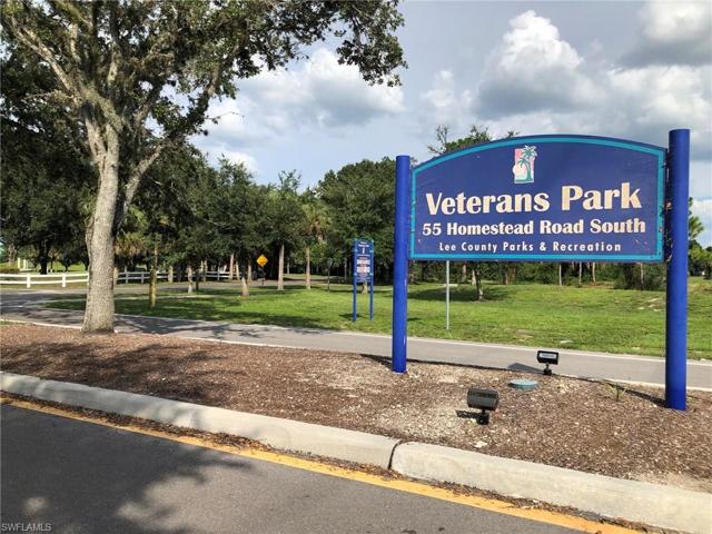 Family Friendly Veterans Park - Walking Trails, Tennis Courts, Picnic Pavilions, Walking Trails