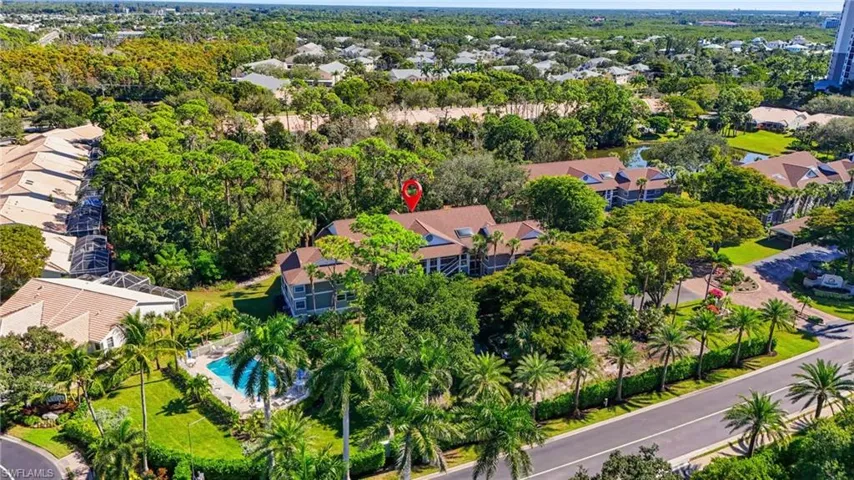 622 Wiggins Bay Dr # 22, Naples, Florida 34110