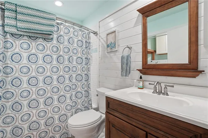 622 Wiggins Bay Dr # 22, Naples, Florida 34110