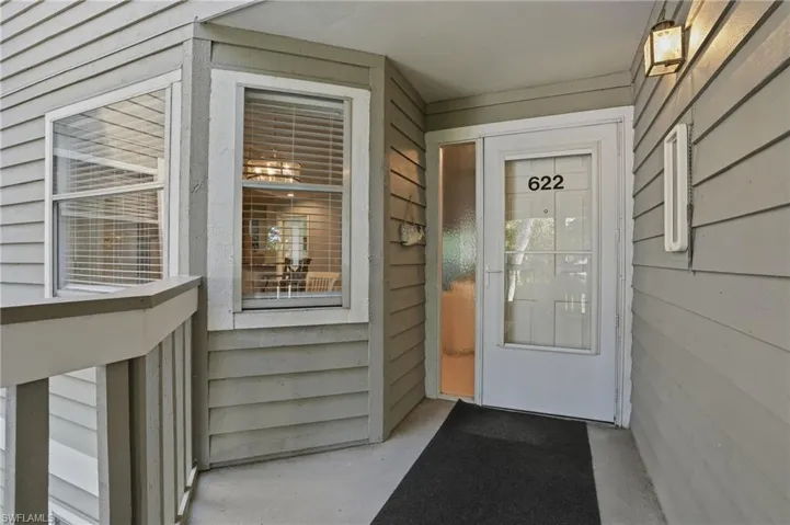 622 Wiggins Bay Dr # 22, Naples, Florida 34110