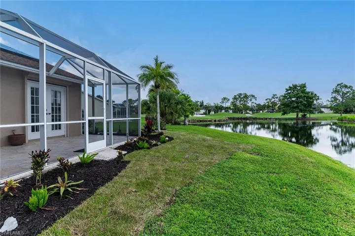 105  Tanglewood  CT, Naples, FL 34113