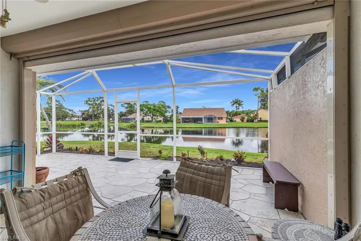 105  Tanglewood  CT, Naples, FL 34113