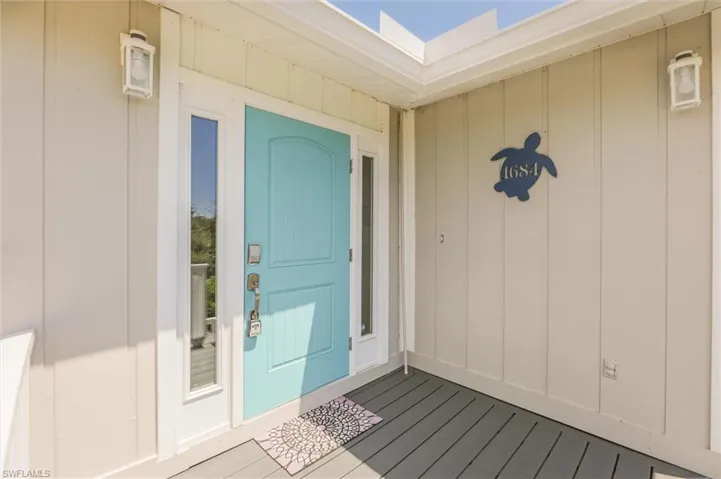 View of property entrance