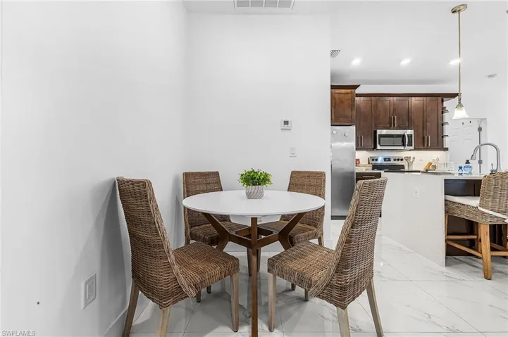 1015 Sw 15th Pl, Cape Coral, Florida 33991