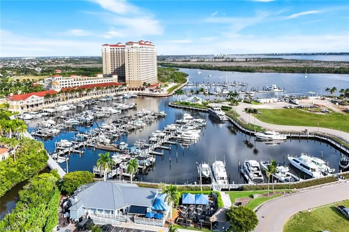6021 Silver King Blvd # 203, Cape Coral, Florida 33914