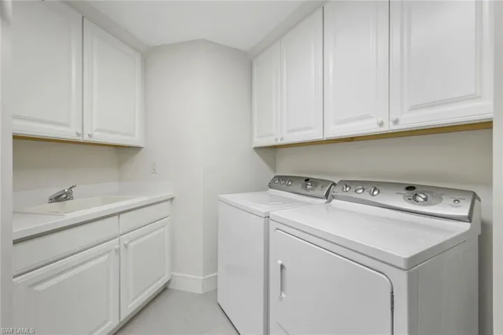 6021 Silver King Blvd # 203, Cape Coral, Florida 33914