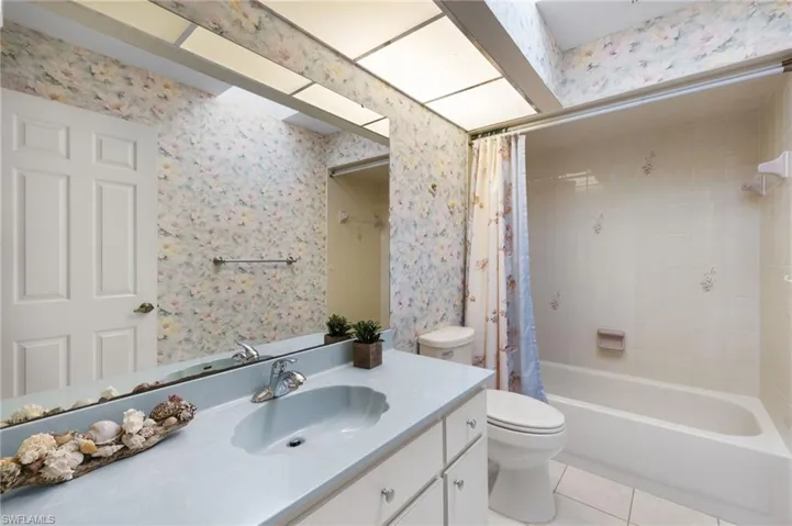 GUEST BATH