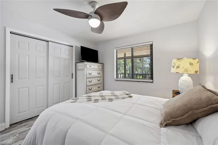 4967  Pepper  CIR, Naples, FL 34113