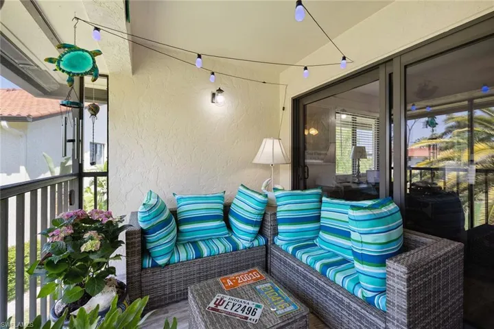 4967  Pepper  CIR, Naples, FL 34113
