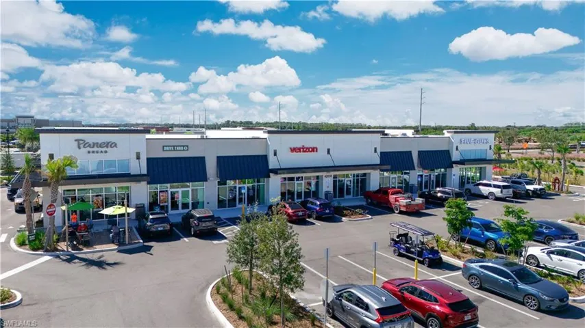 20035 Terrawalk Cir, Alva, Florida 33920