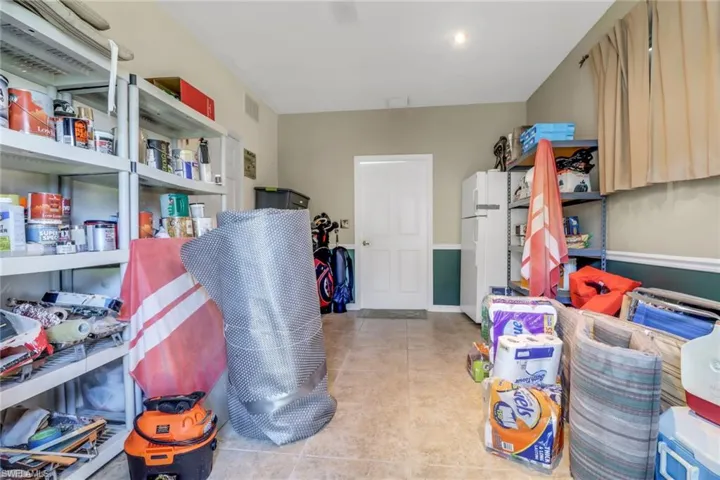 3538 Se 1st Pl, Cape Coral, Florida 33904