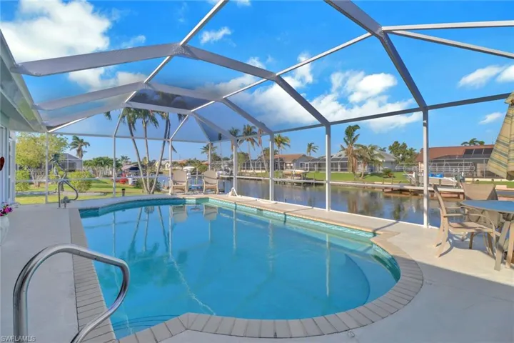 3538 Se 1st Pl, Cape Coral, Florida 33904