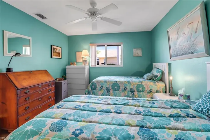 3538 Se 1st Pl, Cape Coral, Florida 33904