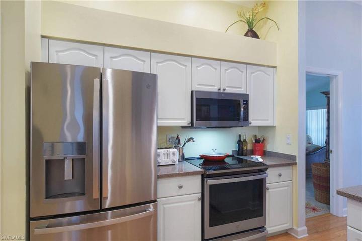 9205 Coachhouse LN, ESTERO FL 33928