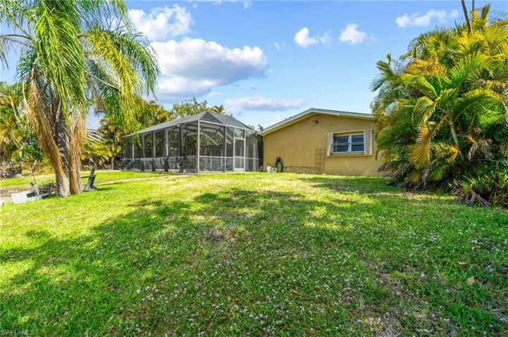1928  Savona  PKWY, Cape Coral, FL 33904