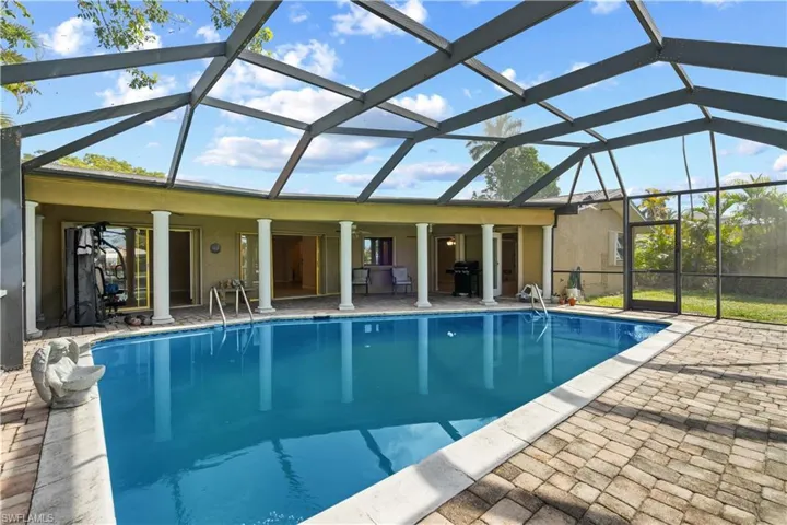 1928 Savona Pkwy, Cape Coral, Florida 33904