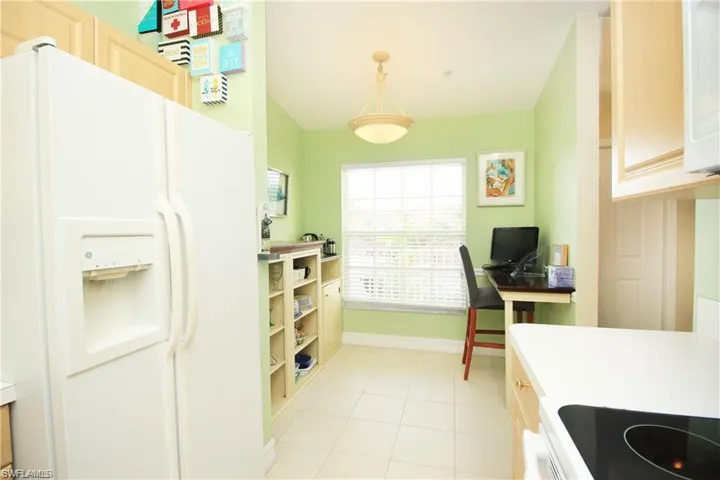 2925 Cypress Trace Cir 201, Naples, Florida 34119