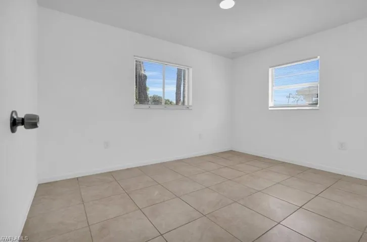 5534 7th Ave, Fort Myers, Florida 33907