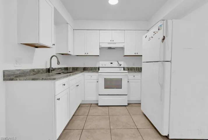 5534 7th Ave, Fort Myers, Florida 33907