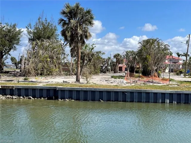 710  Matanzas  CT, Fort Myers Beach, FL 33931