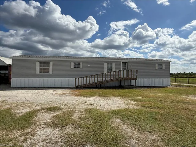 5675 2nd Rd, Labelle, Florida 33935