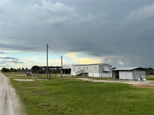 5675 2nd Rd, Labelle, Florida 33935
