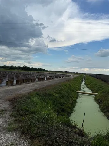 5675 2nd Rd, Labelle, Florida 33935