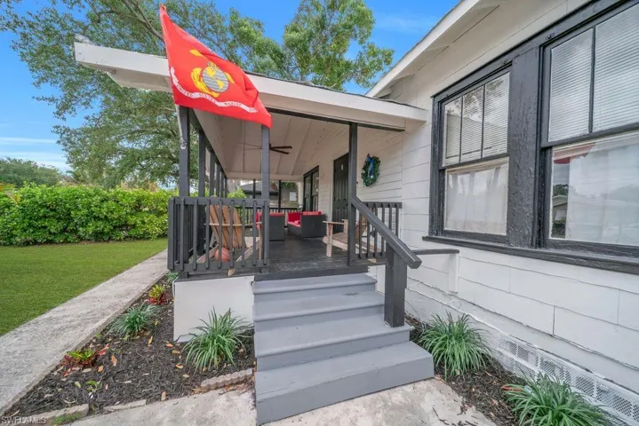 1840  Lafayette  ST, Fort Myers, FL 33901