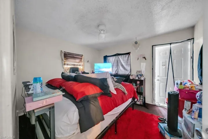 1840  Lafayette  ST, Fort Myers, FL 33901