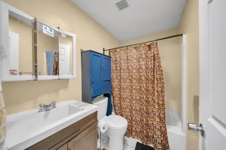 1840  Lafayette  ST, Fort Myers, FL 33901