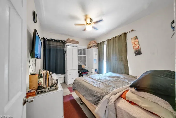 1840  Lafayette  ST, Fort Myers, FL 33901