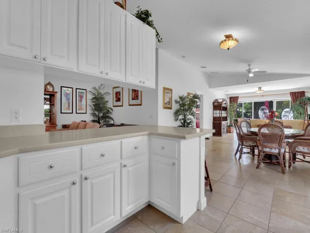 8084  Xenia  LN, Naples, FL 34114