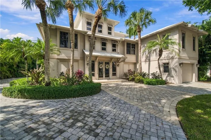 213 Topanga Dr, Bonita Springs, Florida 34134