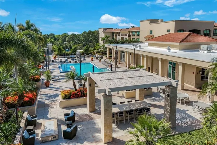 9123 Strada Pl 7201, Naples, Florida 34108