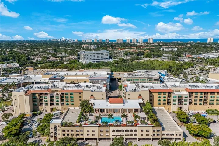 9123 Strada Pl 7201, Naples, Florida 34108