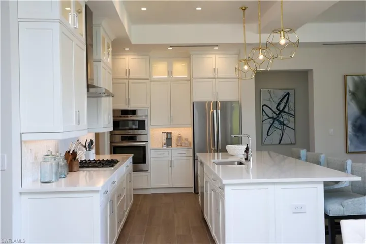 3290 Dorado Ln 1-102, Naples, Florida 34114