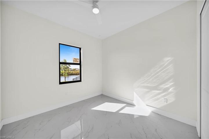 10 NE 6th ST, CAPE CORAL FL 33909