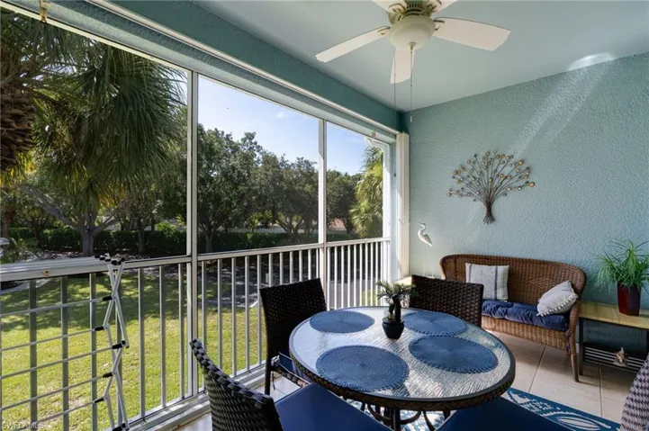 1118 Sweetwater Ln 1305, Naples, Florida 34110