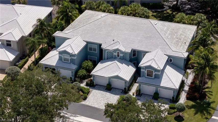 1118 Sweetwater Ln 1305, Naples, Florida 34110