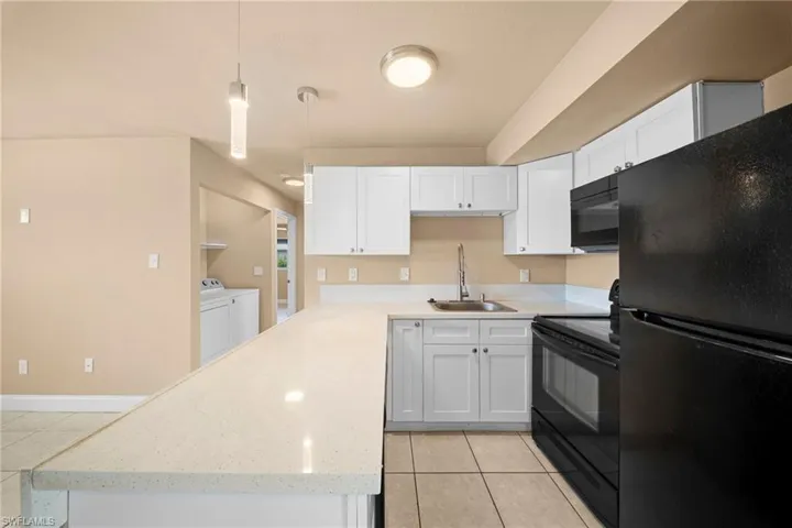 13401 Pine Needle Ln, Fort Myers, Florida 33908